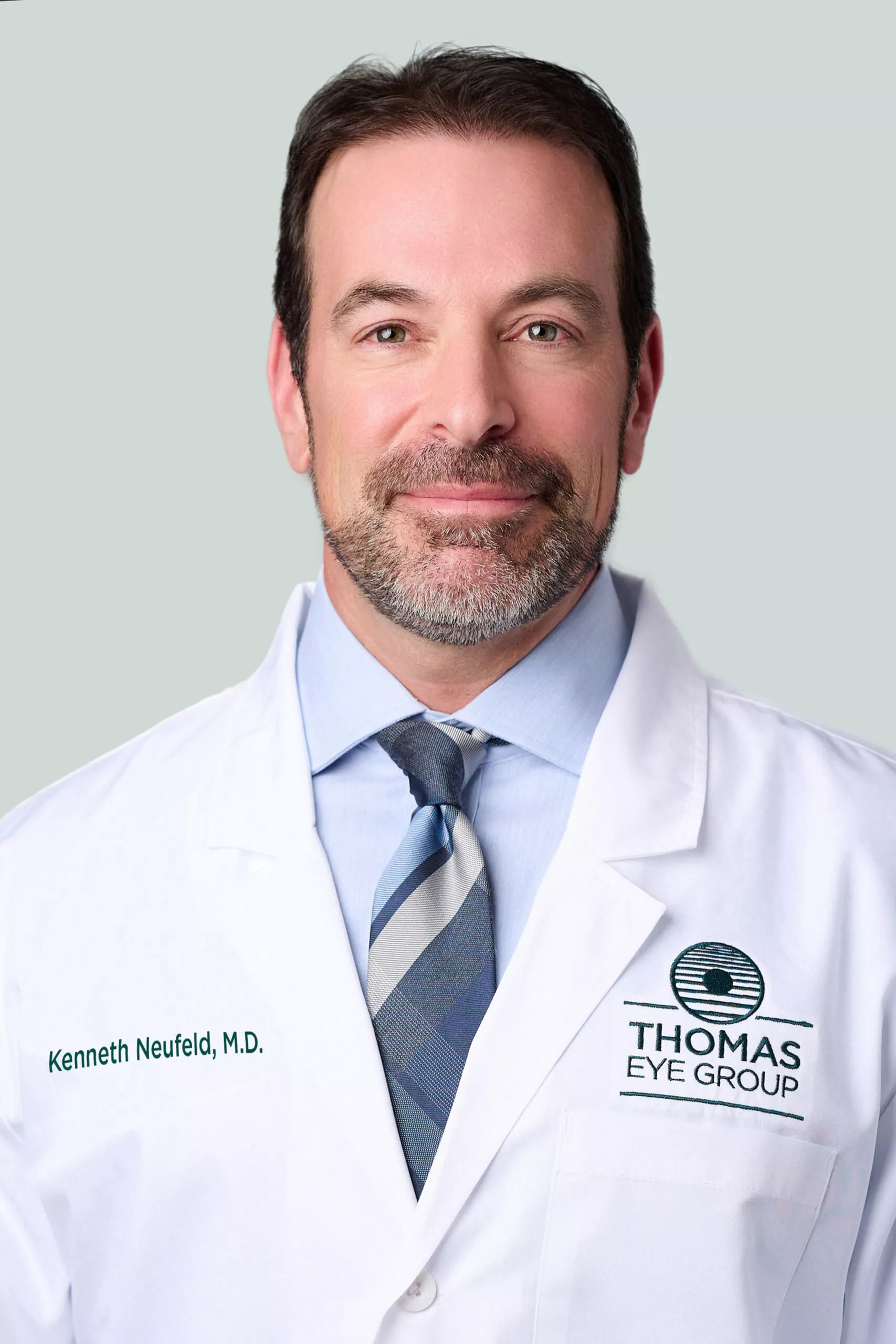 Doctor Kenneth Neufeld MD Ophthalmologist Eye Care Headshot Photo